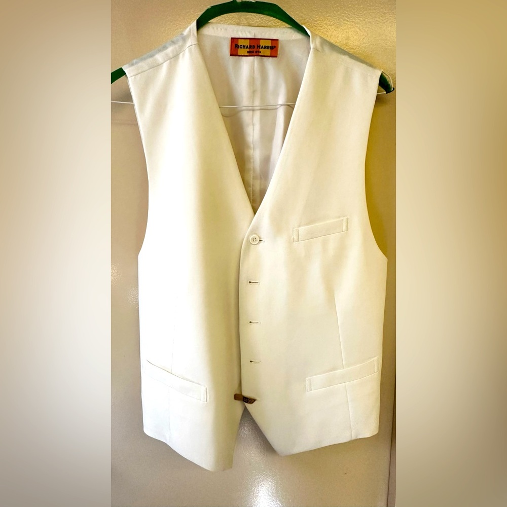 Classic White Vest men’s size large